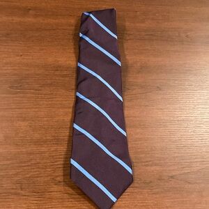 Brooks Brothers tie (stain resistant)
